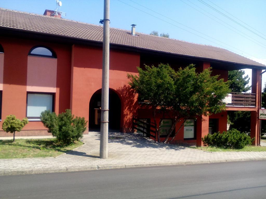 Appartamento Oaza Vacenovice Esterno foto